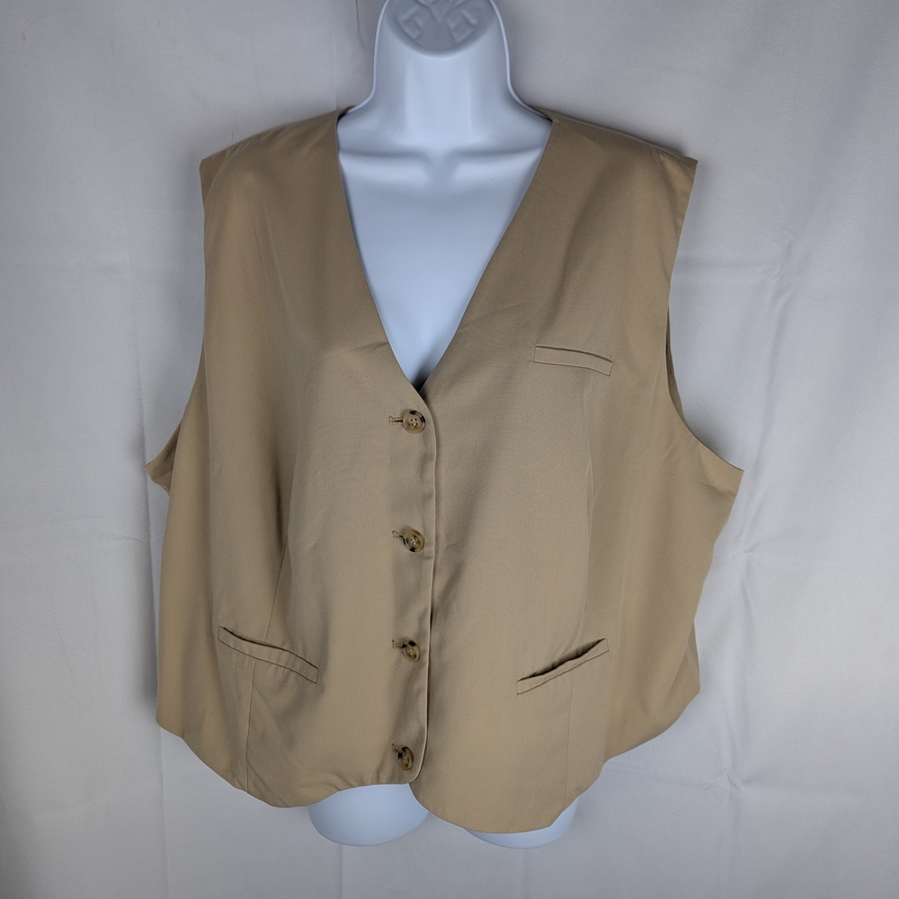 Sadie Cropped Slim Vest